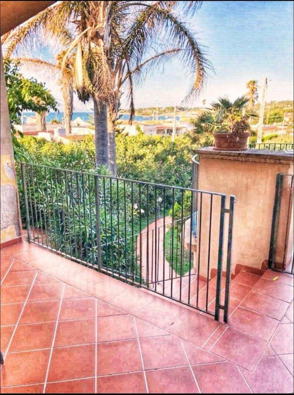 Villa Ila Fanusa Exteriör bild